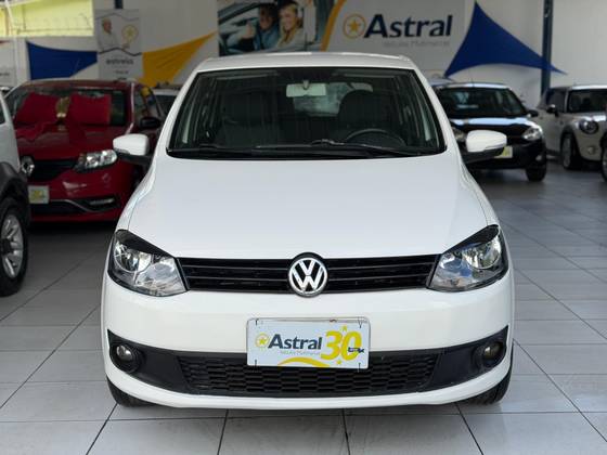VOLKSWAGEN FOX 1.0 MI 8V FLEX 4P MANUAL VOLKSWAGEN FOX 1.0 MI 8V FLEX 4P MANUAL
